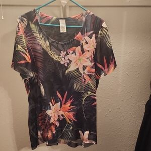 Time and Tru Floral Print Short Sleeve Top - Black and Pink